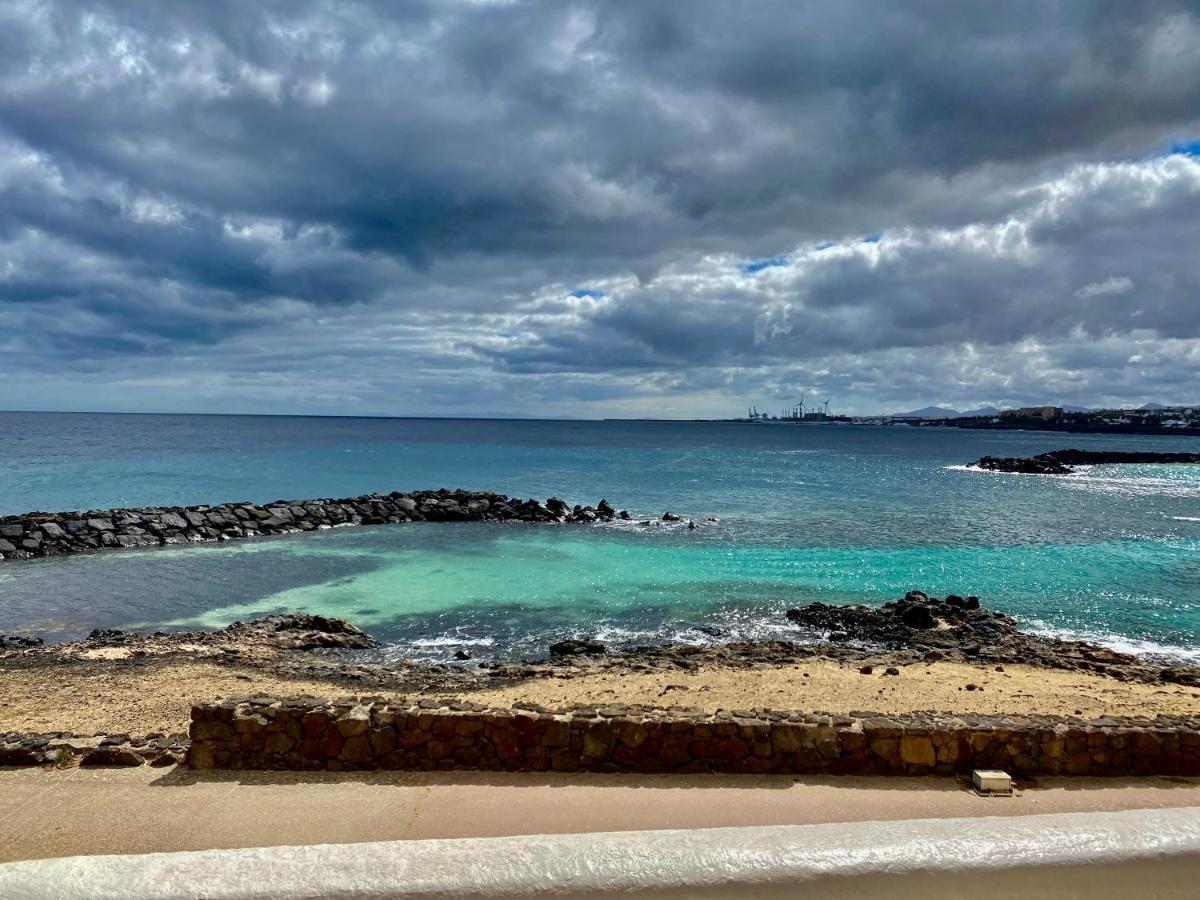Sol Eterno - Luxury Aparmtent With Direct Oceanview And Extra Services Costa Teguise Exterior photo